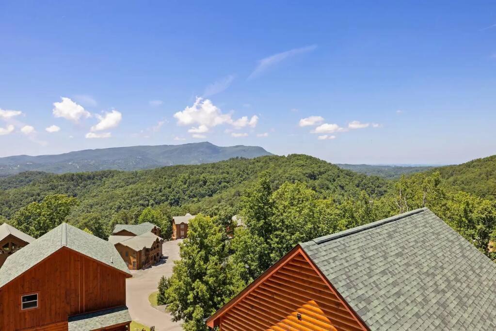 Heated Pool Hot Tub Game Room Mountain Views Sevierville Luaran gambar