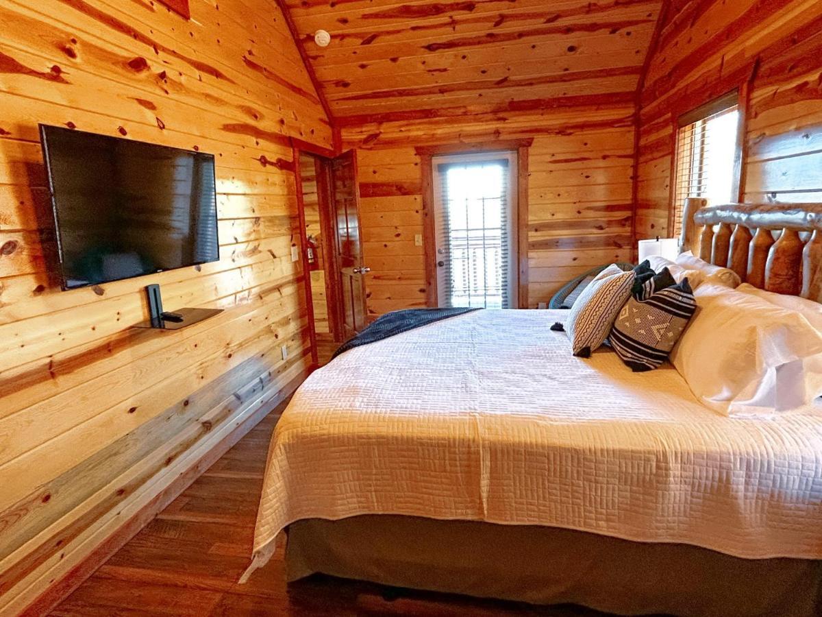 Heated Pool Hot Tub Game Room Mountain Views Sevierville Luaran gambar
