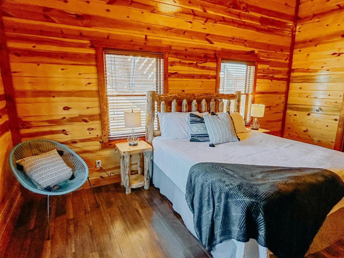 Heated Pool Hot Tub Game Room Mountain Views Sevierville Luaran gambar
